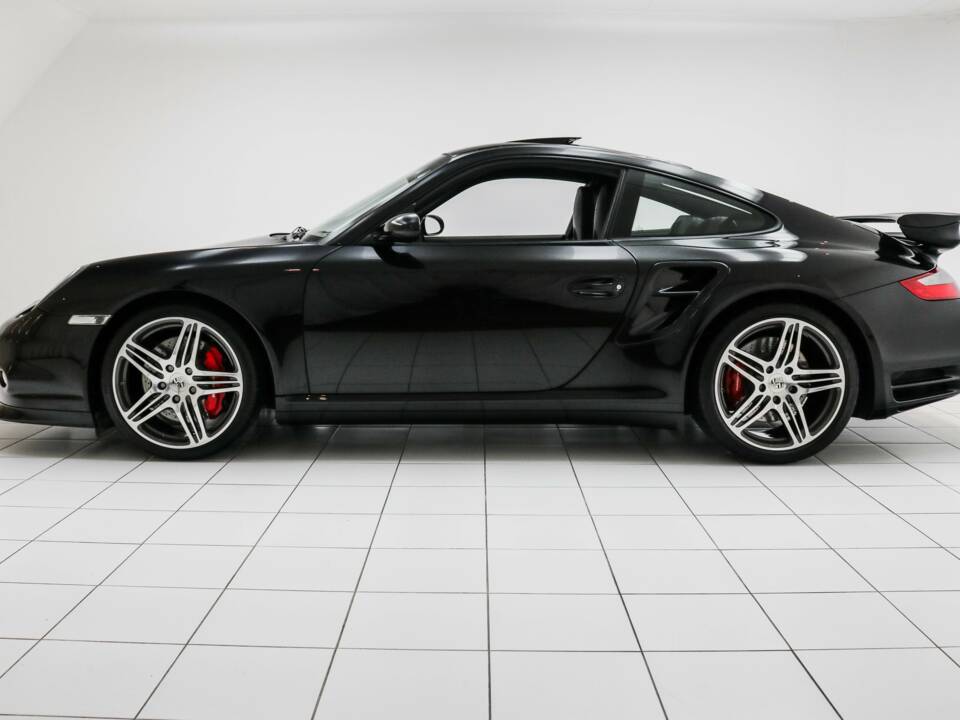 Image 2/20 of Porsche 911 Turbo (2008)