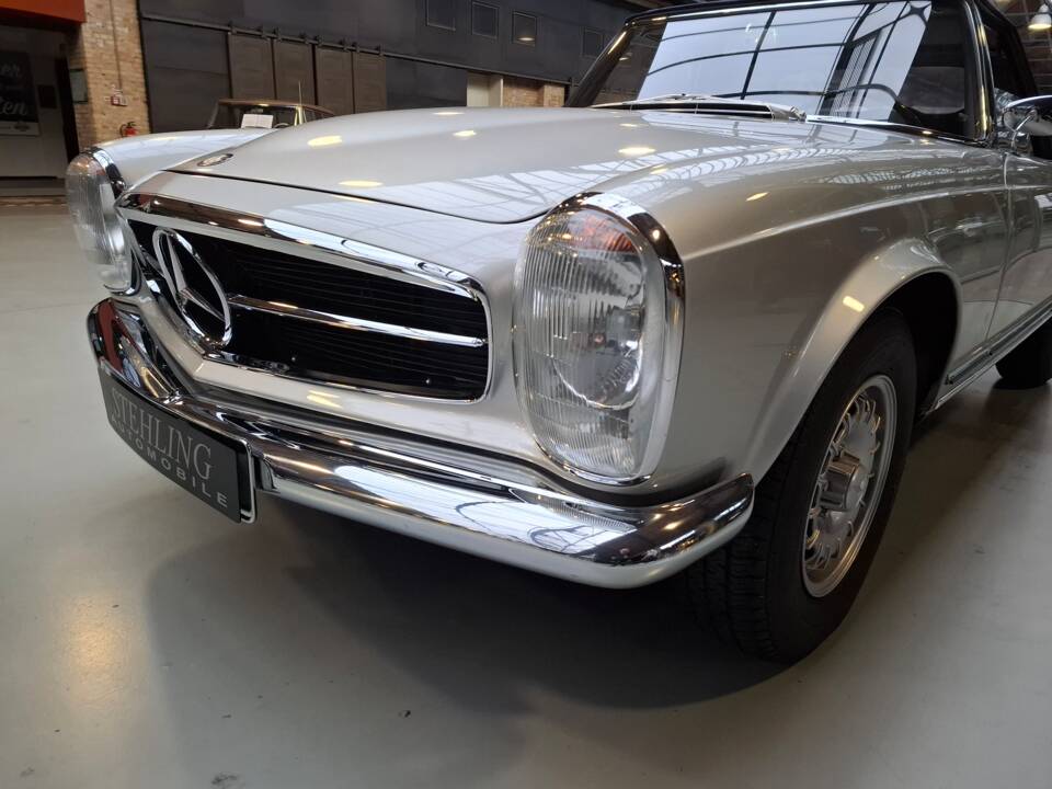 Imagen 8/29 de Mercedes-Benz 250 SL (1967)