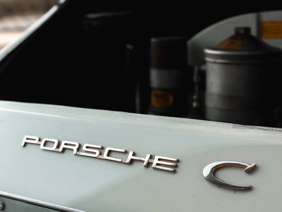 Image 15/44 of Porsche 356 C 1600 (1963)