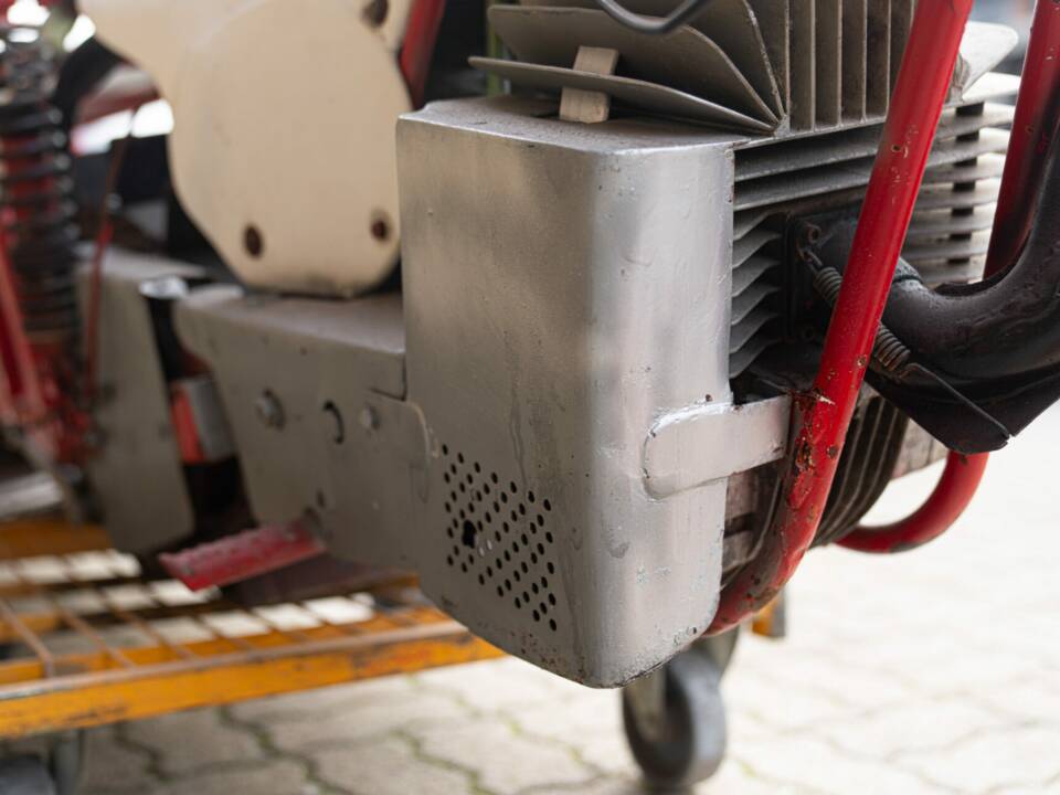 Image 12/17 of KTM 250 MC/GS (1974)