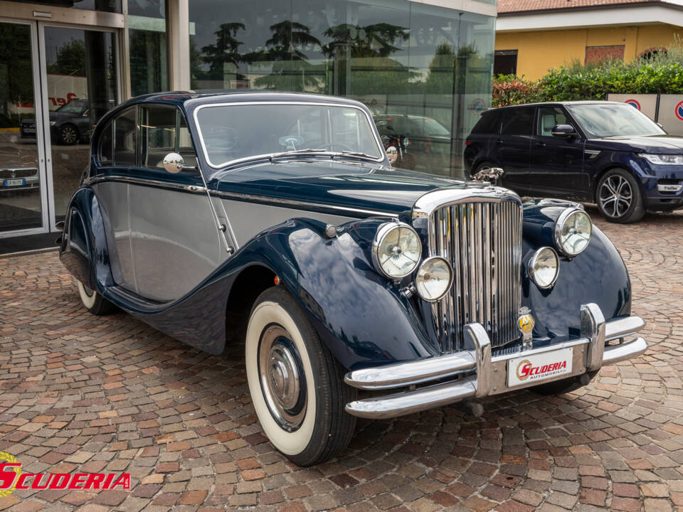 Afbeelding 8/40 van Jaguar Mk V  3.5 Litre (1951)