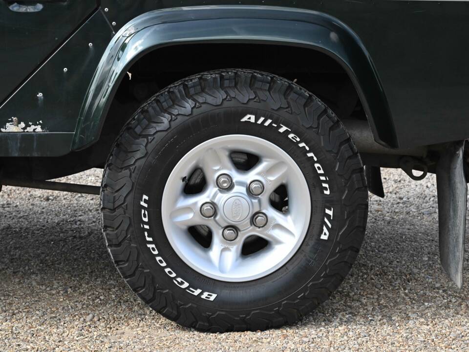 Image 10/50 of Land Rover Defender 110 300Tdi (1998)