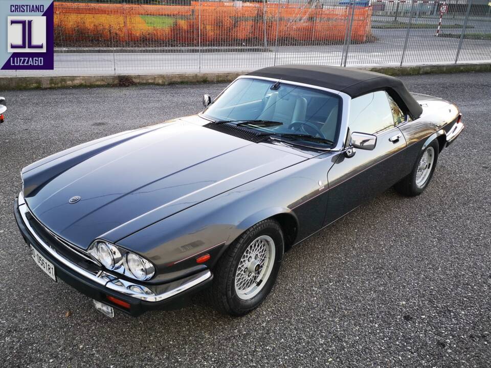 Image 41/70 of Jaguar XJ-S Convertible (1988)