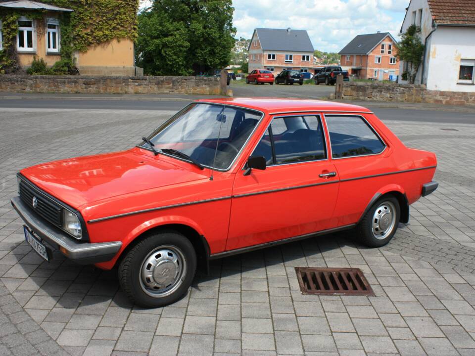 Image 1/32 de Volkswagen Derby I 1.3 (1979)