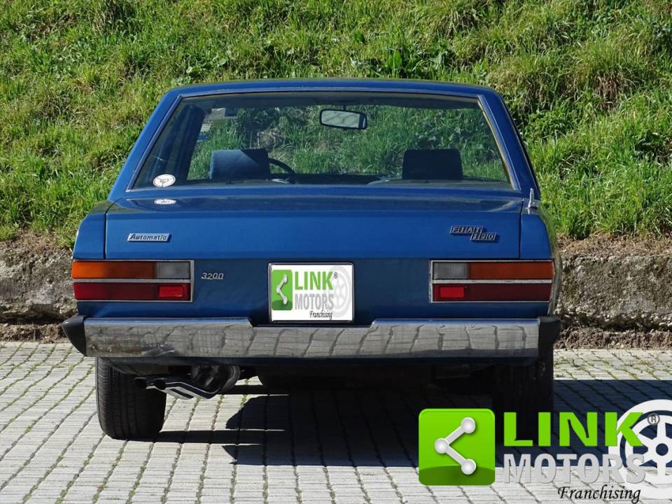 Image 4/10 of FIAT 130 Coupe (1974)