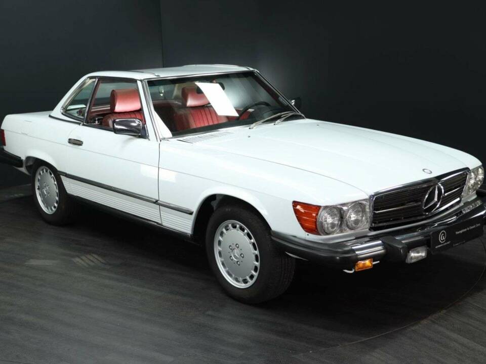 Image 8/30 of Mercedes-Benz 560 SL (1988)