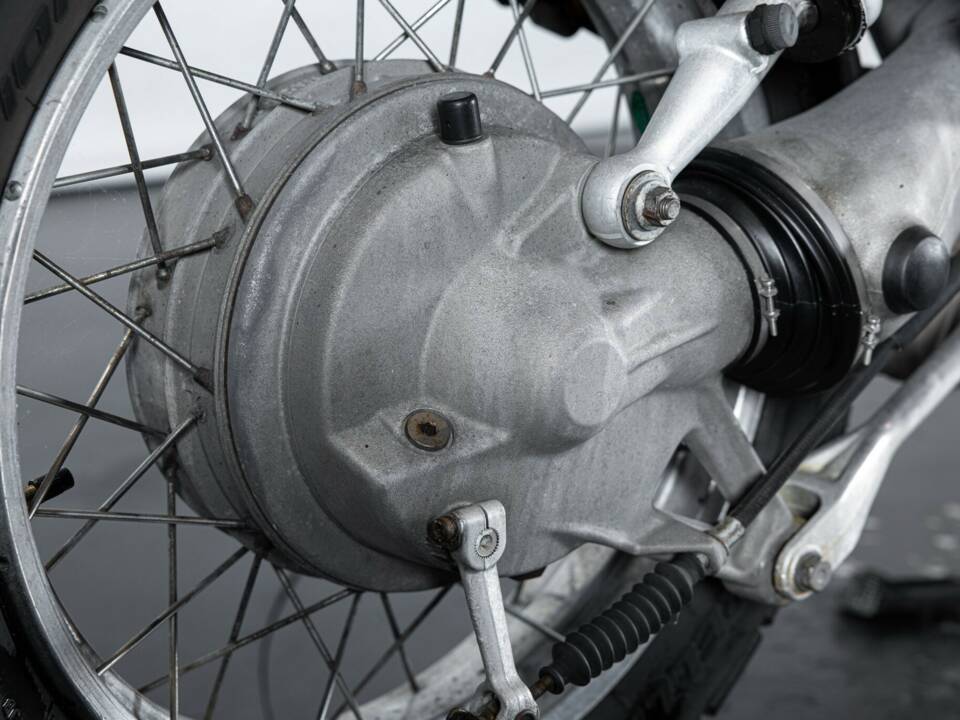 Image 9/50 de BMW R 100 G/S (1993)