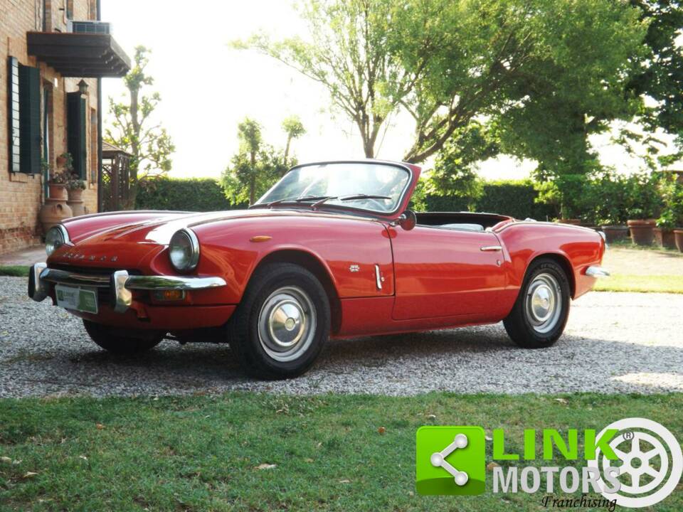 Afbeelding 2/10 van Triumph Spitfire Mk III (1968)