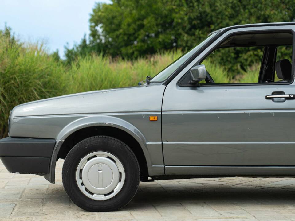 Image 13/42 de Volkswagen Golf Mk I 1.6 (1983)