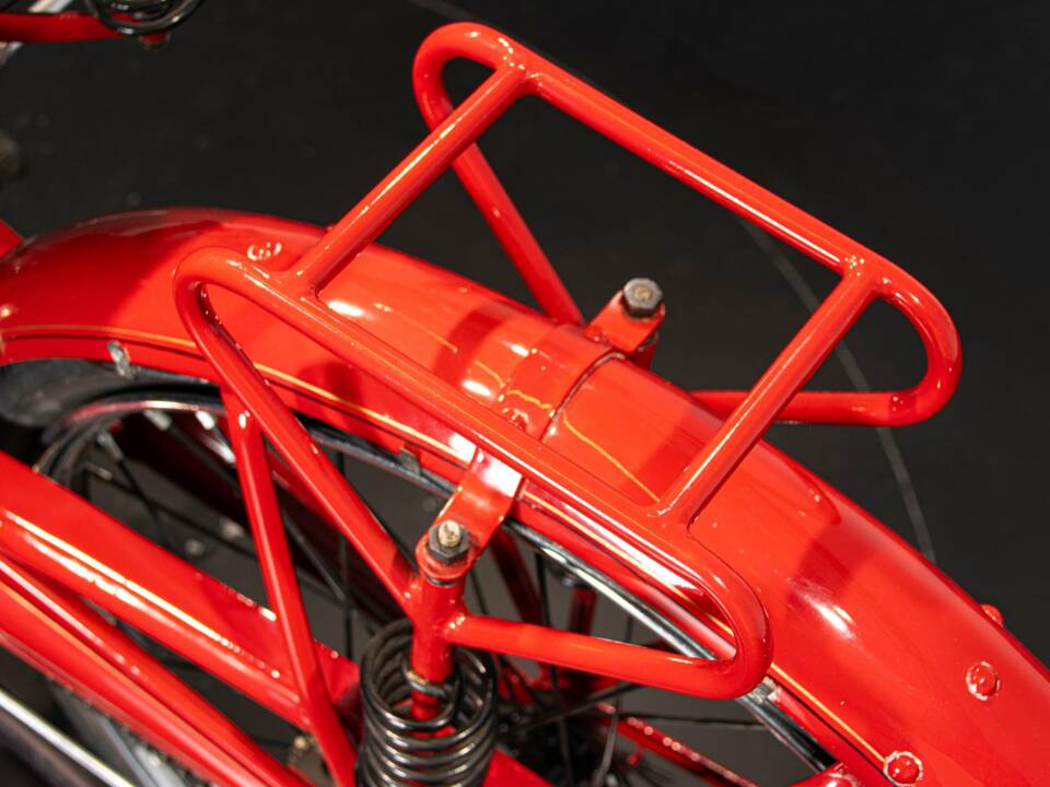 Afbeelding 45/50 van Moto Guzzi DUMMY (1948)