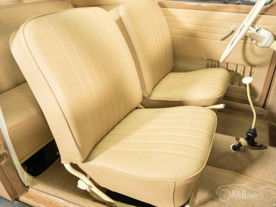 Immagine 7/19 di Volkswagen Maggiolino 1200 Export "Oval" (1957)