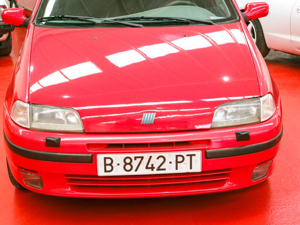 Image 2/39 of FIAT Punto GT (1995)