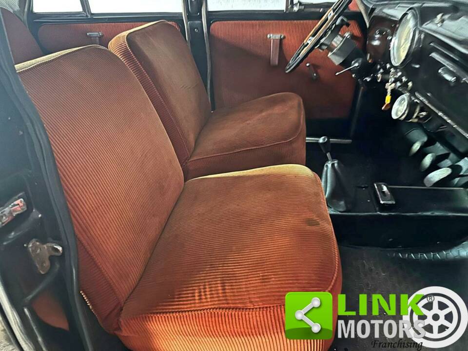 Image 4/10 de Morris Minor 1000 (1957)