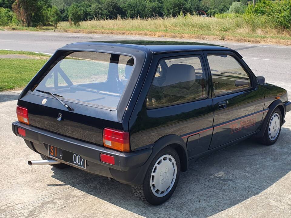Image 5/34 de MG Metro Turbo (1984)