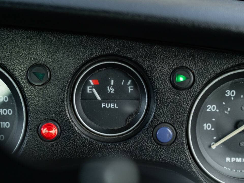 Image 46/50 of MG MGB GT (1978)