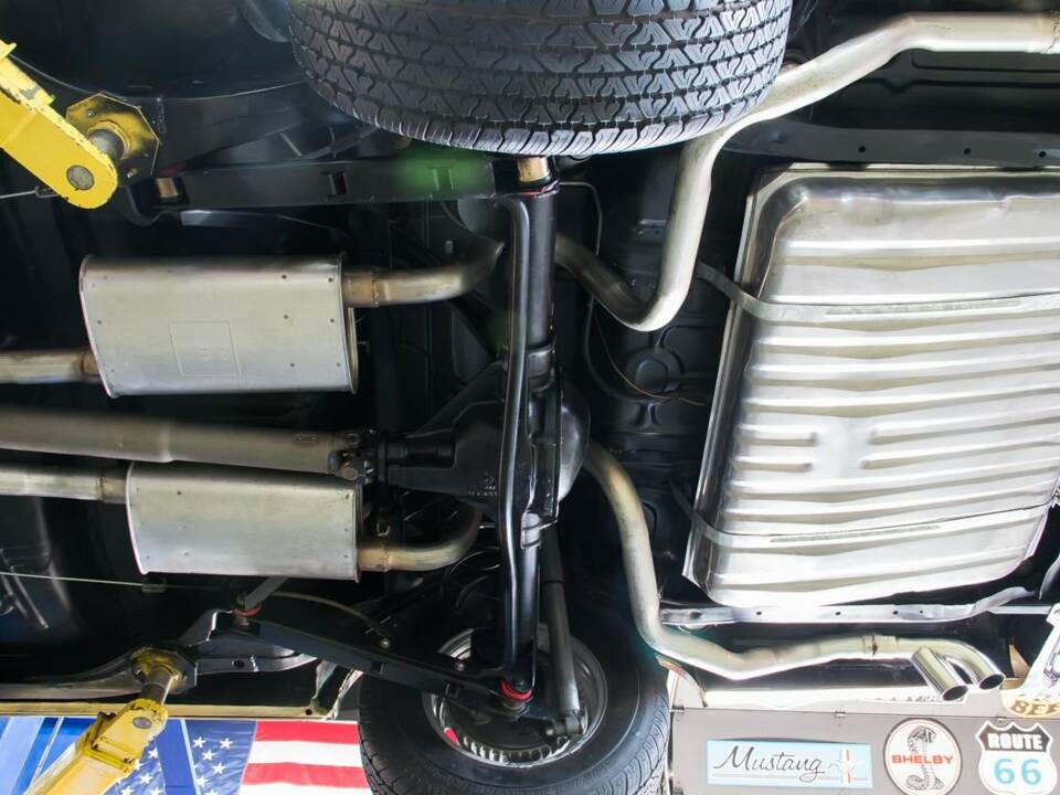 Image 26/26 of Pontiac GTO Tri-Power (1965)