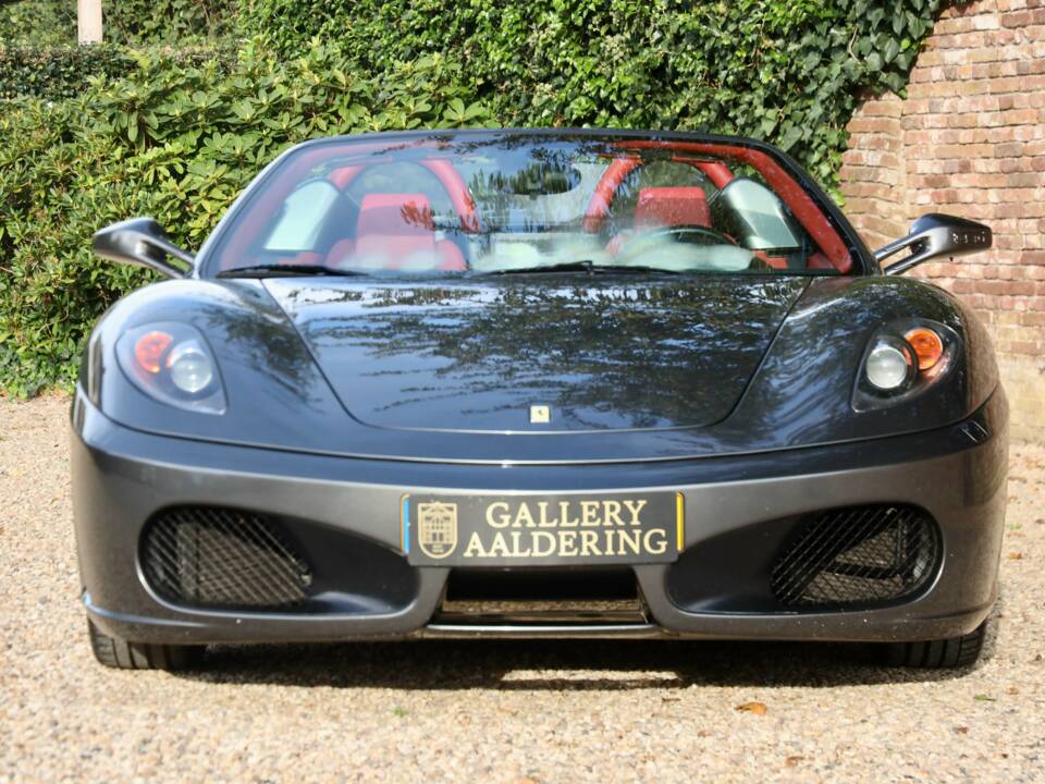 Bild 33/50 von Ferrari F430 Spider (2007)