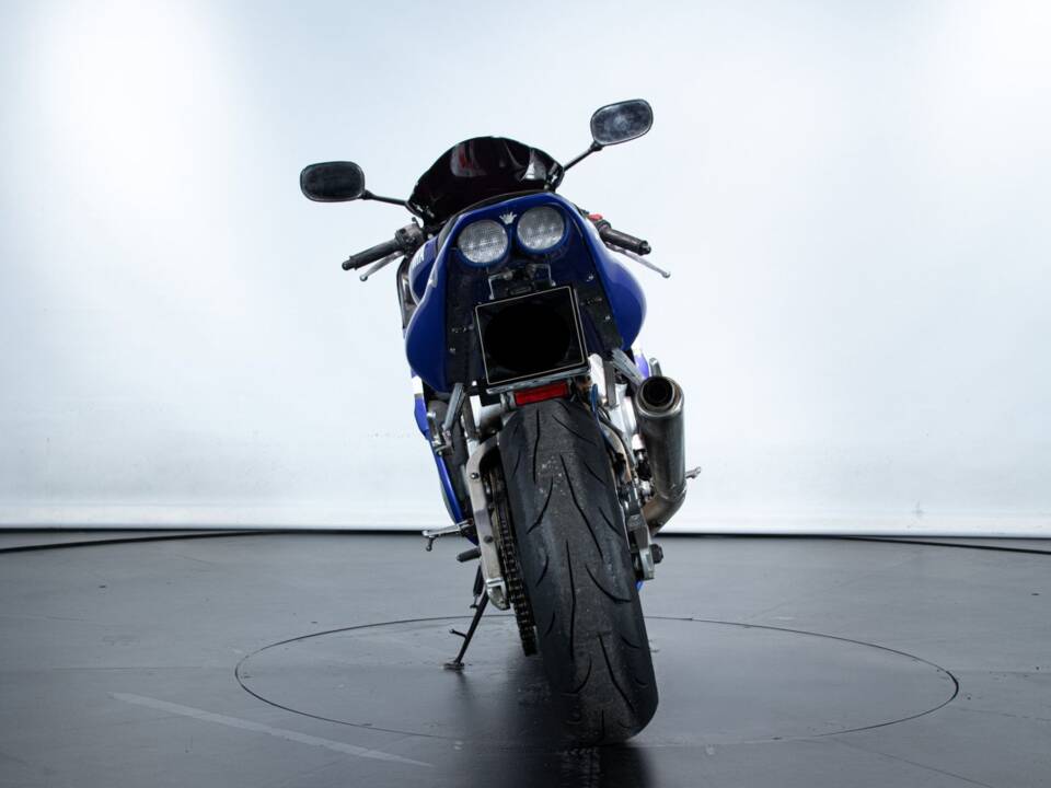 Immagine 5/12 di Yamaha DUMMY (1999)