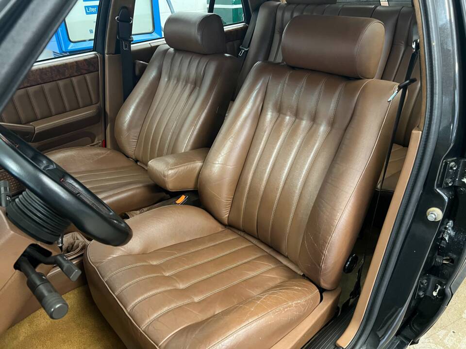 Bild 8/18 von Lancia Thema 8.32 (1988)