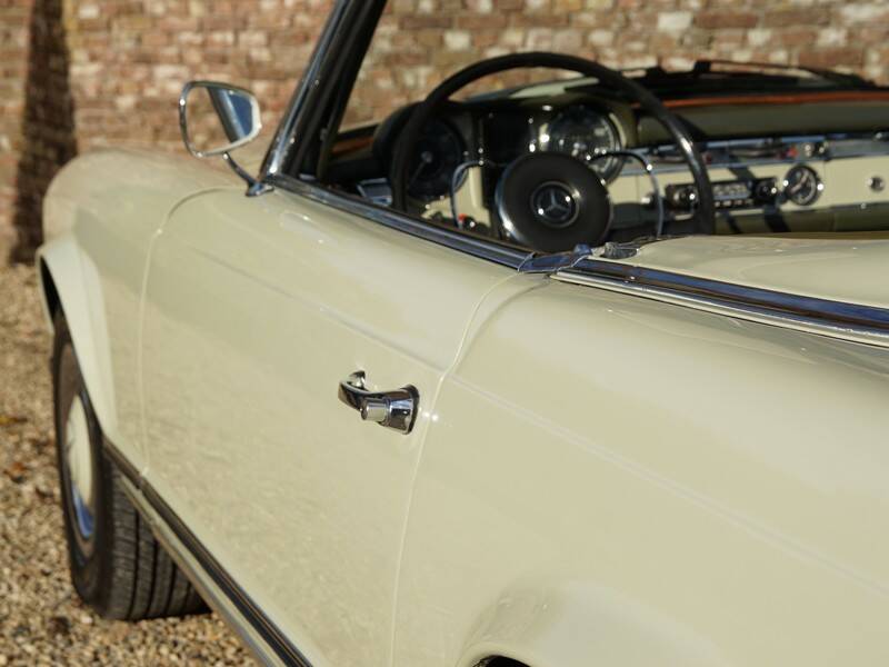 Bild 36/50 von Mercedes-Benz 230 SL (1967)