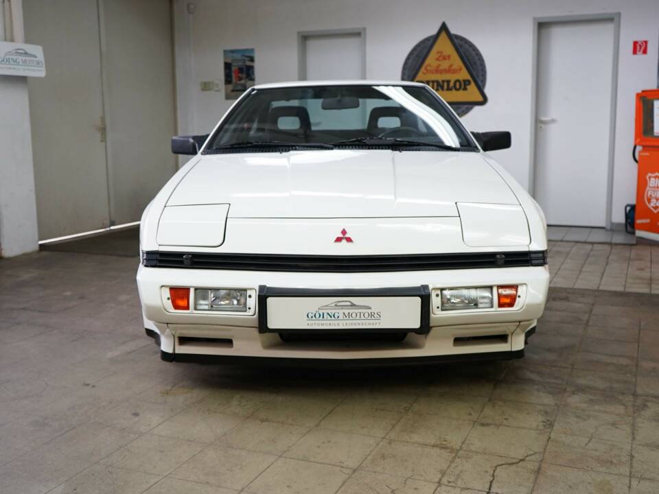 Image 8/55 of Mitsubishi Starion (1989)