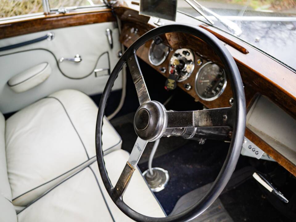 Image 28/35 of Lagonda 2.6 Litre MkI (1951)