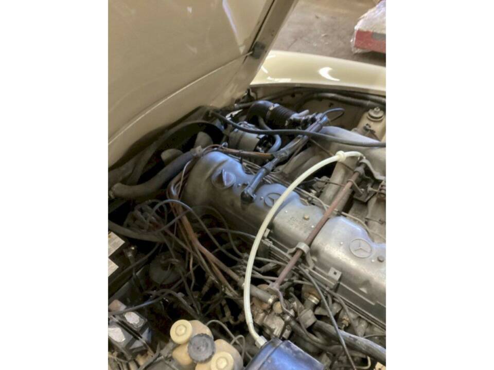 Imagen 30/36 de Mercedes-Benz 280 SL (1970)