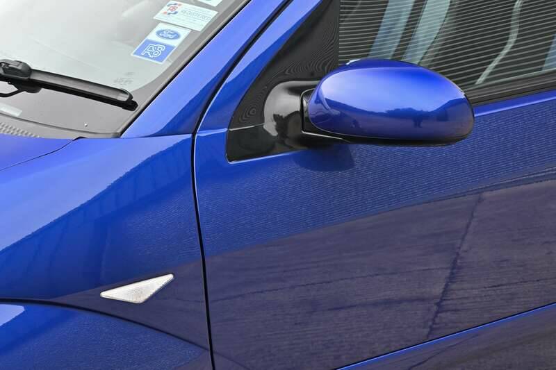 Image 36/50 of Ford Focus RS (2003)