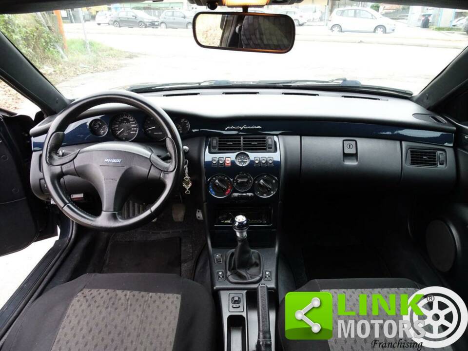 Image 4/10 de FIAT Coupé 2.0 20V (1998)