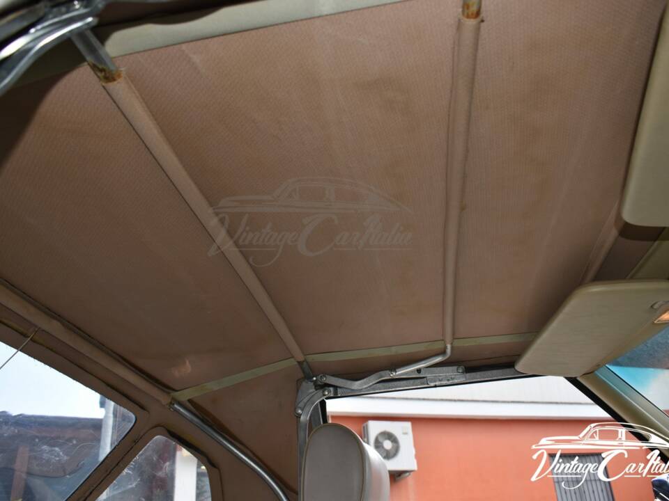 Image 60/75 de Mercedes-Benz 560 SL (1986)