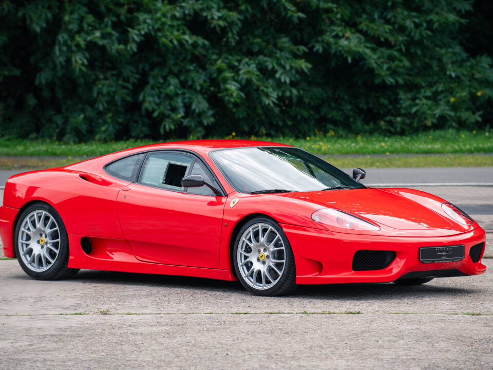 Image 4/29 of Ferrari 360 Challenge Stradale (2004)