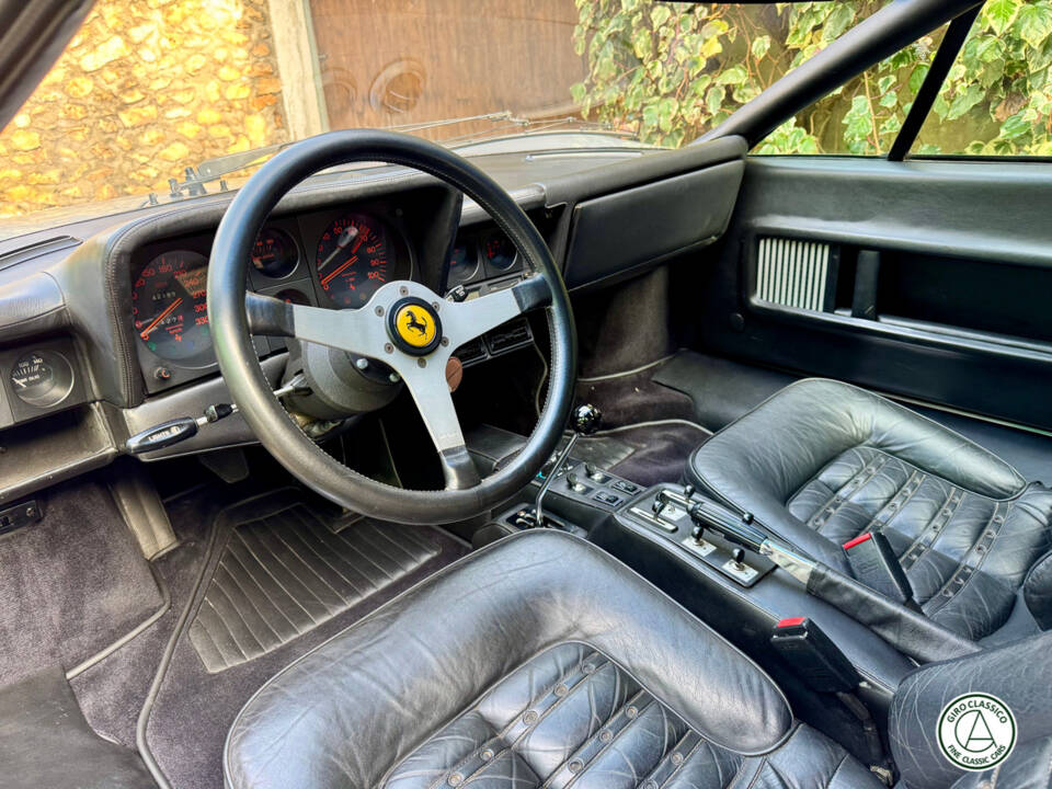 Image 31/43 of Ferrari 512 BB (1979)
