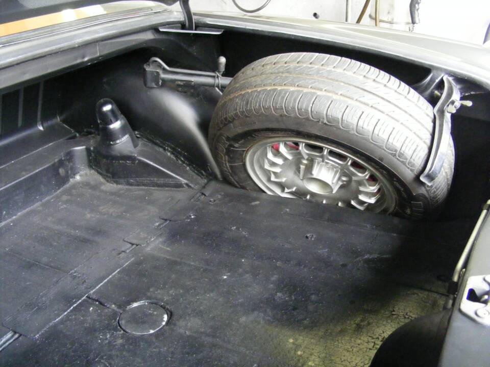 Afbeelding 64/68 van Mercedes-Benz 300 SE (1964)