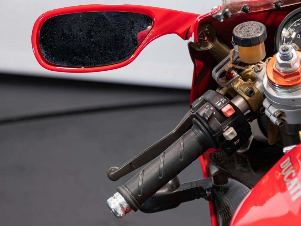 Imagen 28/43 de Ducati 996 SPS (1999)