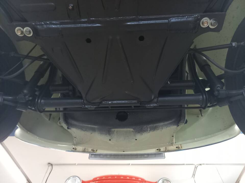 Image 128/137 of Volkswagen Beetle 1200 (1965)