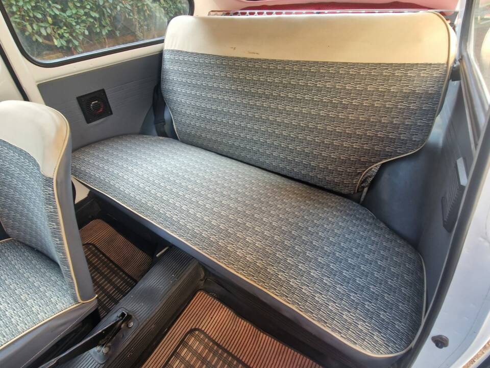 Image 14/15 of FIAT 600 D (1962)