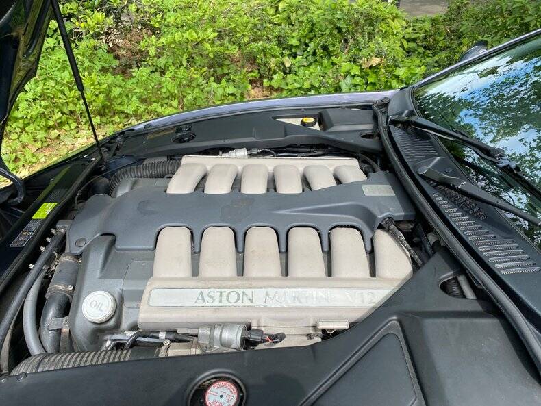 Bild 26/50 von Aston Martin DB 7 Vantage Volante (2002)