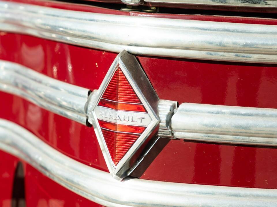 Immagine 10/50 di Renault 4 CV Décapotable (1957)