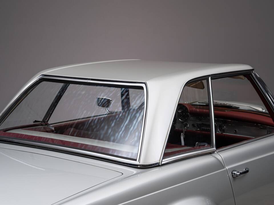 Bild 28/44 von Mercedes-Benz 280 SL (1970)