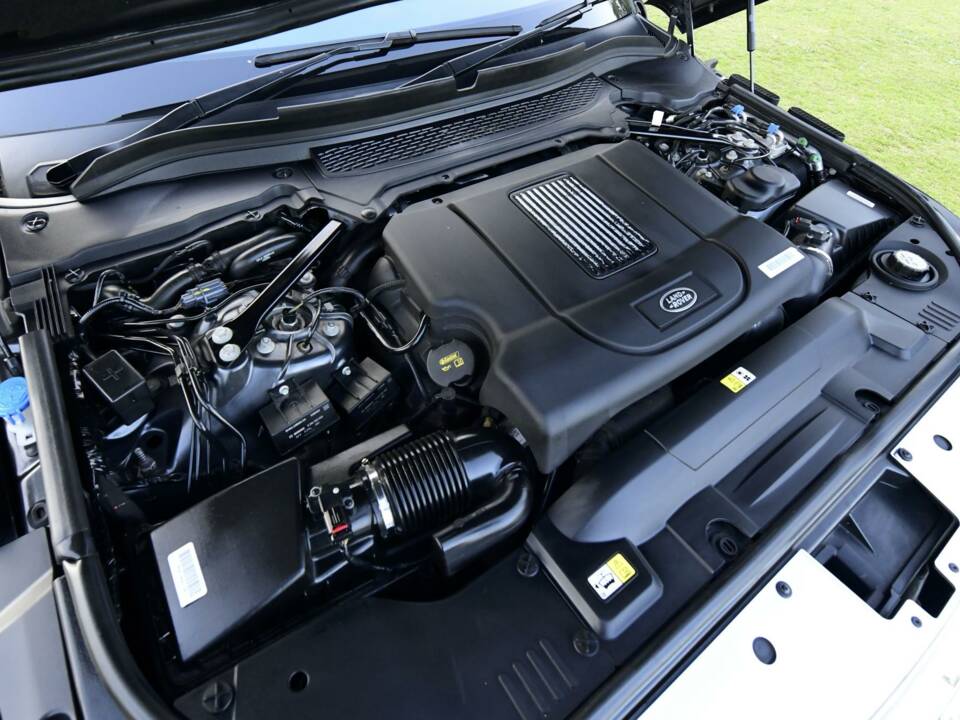Bild 49/50 von Land Rover Range Rover Autobiography SDV8 (2017)