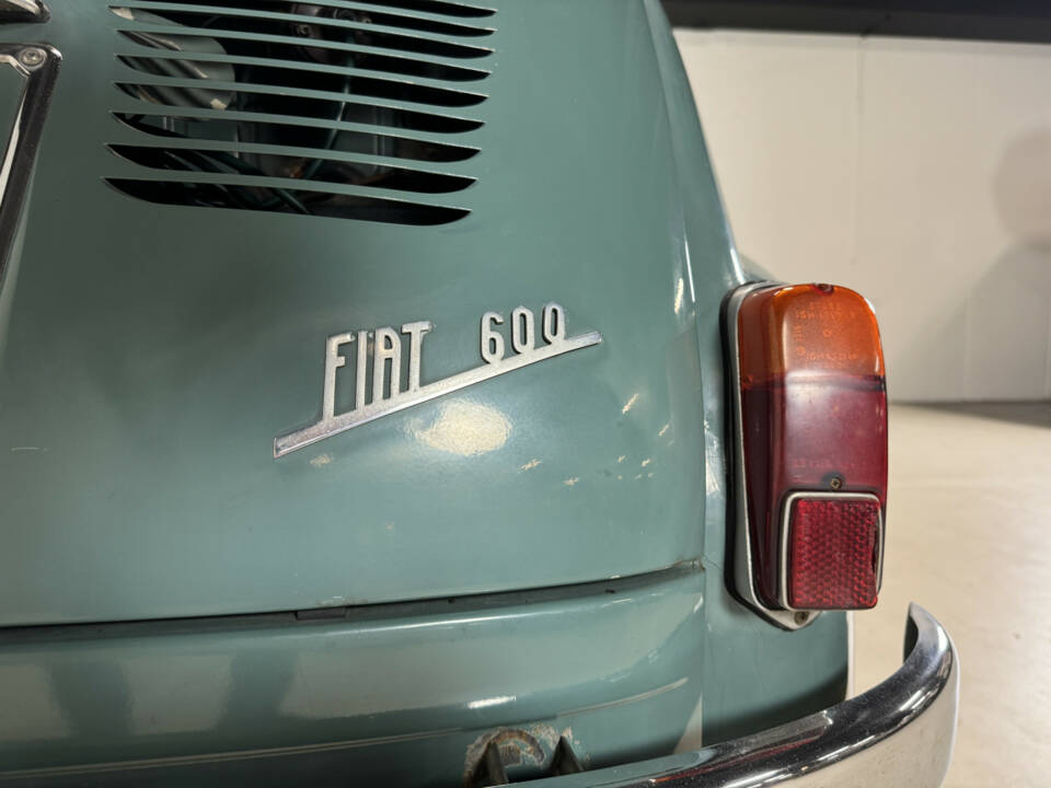 Image 9/13 of FIAT 600 (1955)