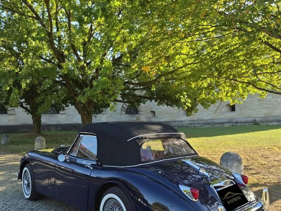 Immagine 10/24 di Jaguar XK 150 3.4 S DHC (1958)
