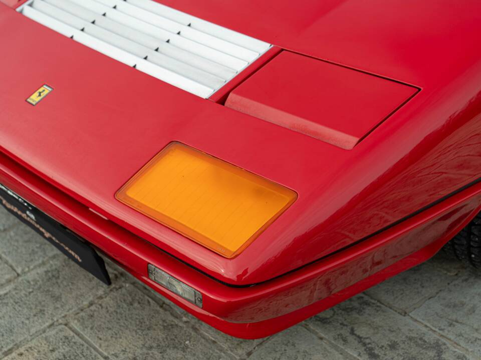 Image 22/50 of Ferrari 512 BBi (1982)