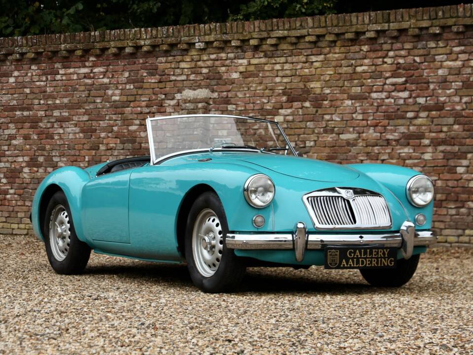 Imagen 23/50 de MG MGA Twin Cam (1959)