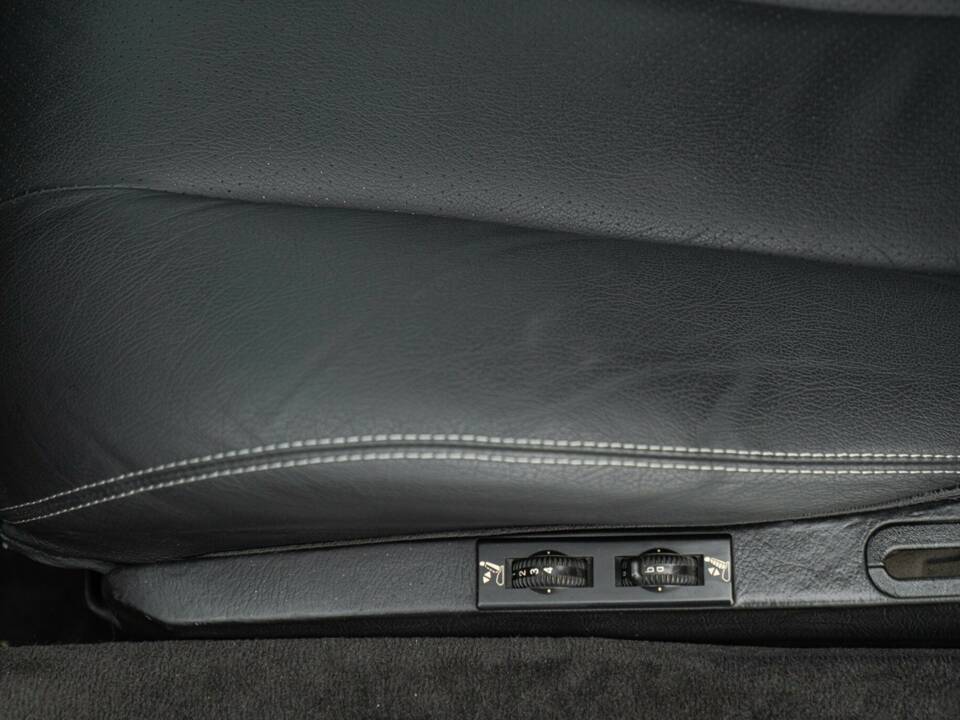 Image 36/50 de Mercedes-Benz SL 600 (1994)