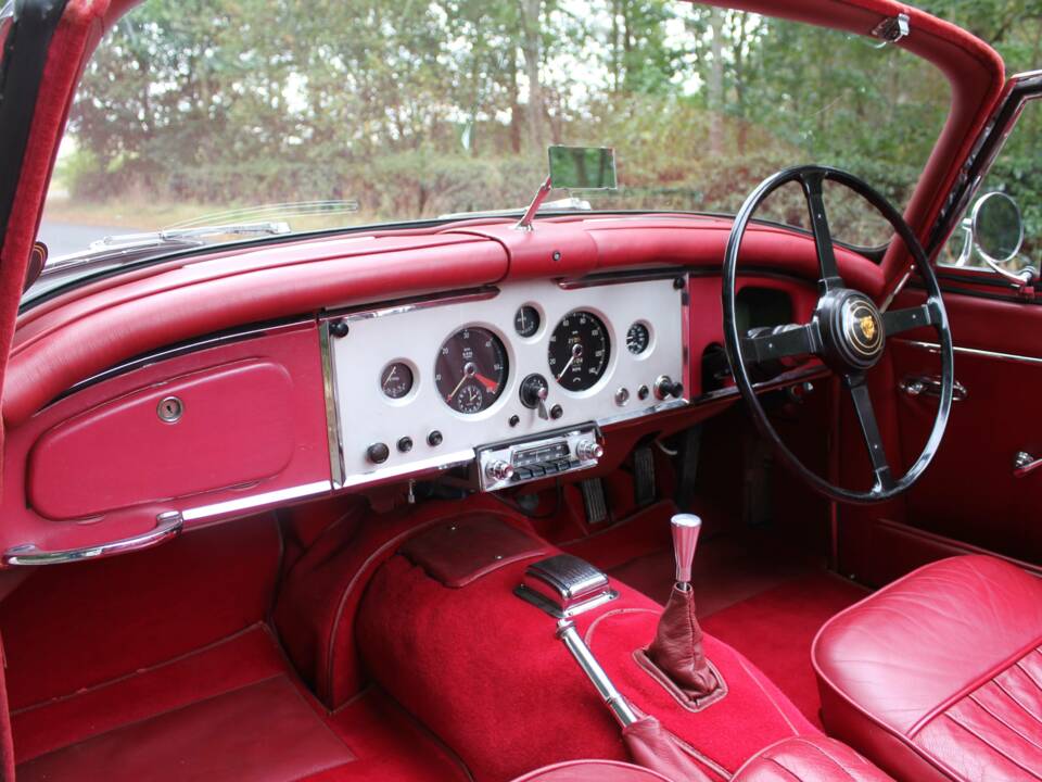 Bild 11/17 von Jaguar XK 150 DHC (1957)
