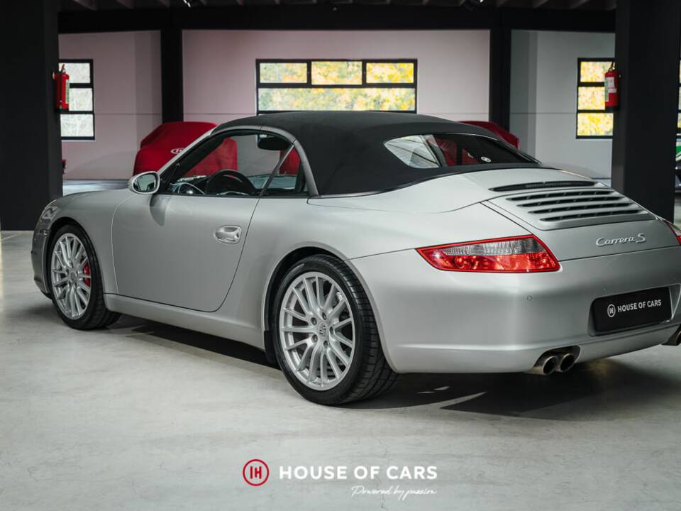 Immagine 9/24 di Porsche 911 Carrera S (2006)