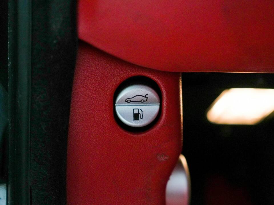 Bild 39/40 von BMW Z8 (2000)