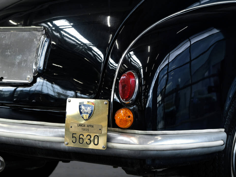 Image 10/24 of Lancia Appia C10 (1955)