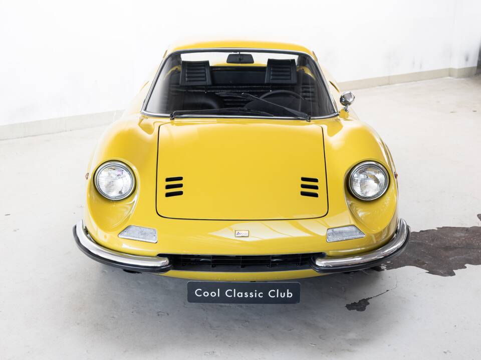 Afbeelding 3/39 van Ferrari Dino 246 GT (1970)